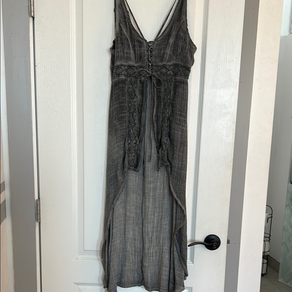 Elegant Gray Sleeveless Ope front Tunic